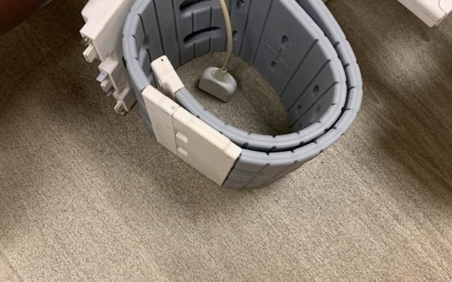 SIEMENS MAGNETOM C!  4 CHANNELS 0.35 TESLA YOM 2008 - Image 10